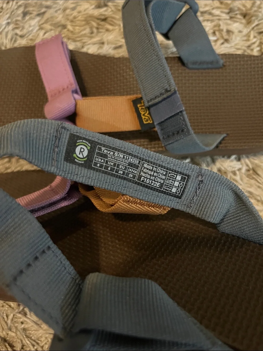 Teva Brown Footbed Sandals with Multicolor Straps. Women’s 8 - Picture 6 of 6